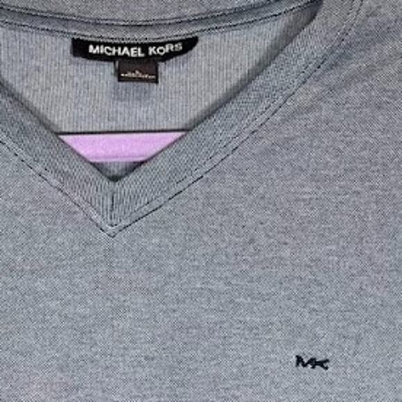 Michael Kors Men's Gray V-Neck Shirt / Size Large - Picture 2 of 5